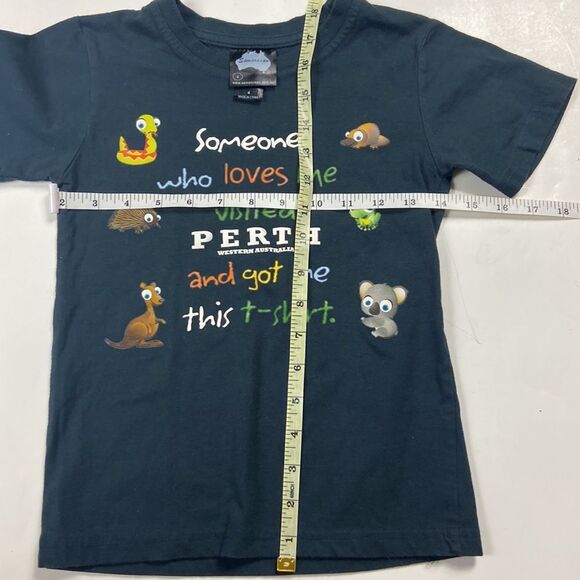 5 PC SHORTS TOMMY SZ 4 TOUGHSKINS 4T CAT JACK 6 SWIM SZ 4/5 SAMSOUSAN POLO SZ 4 - Picture 12 of 16